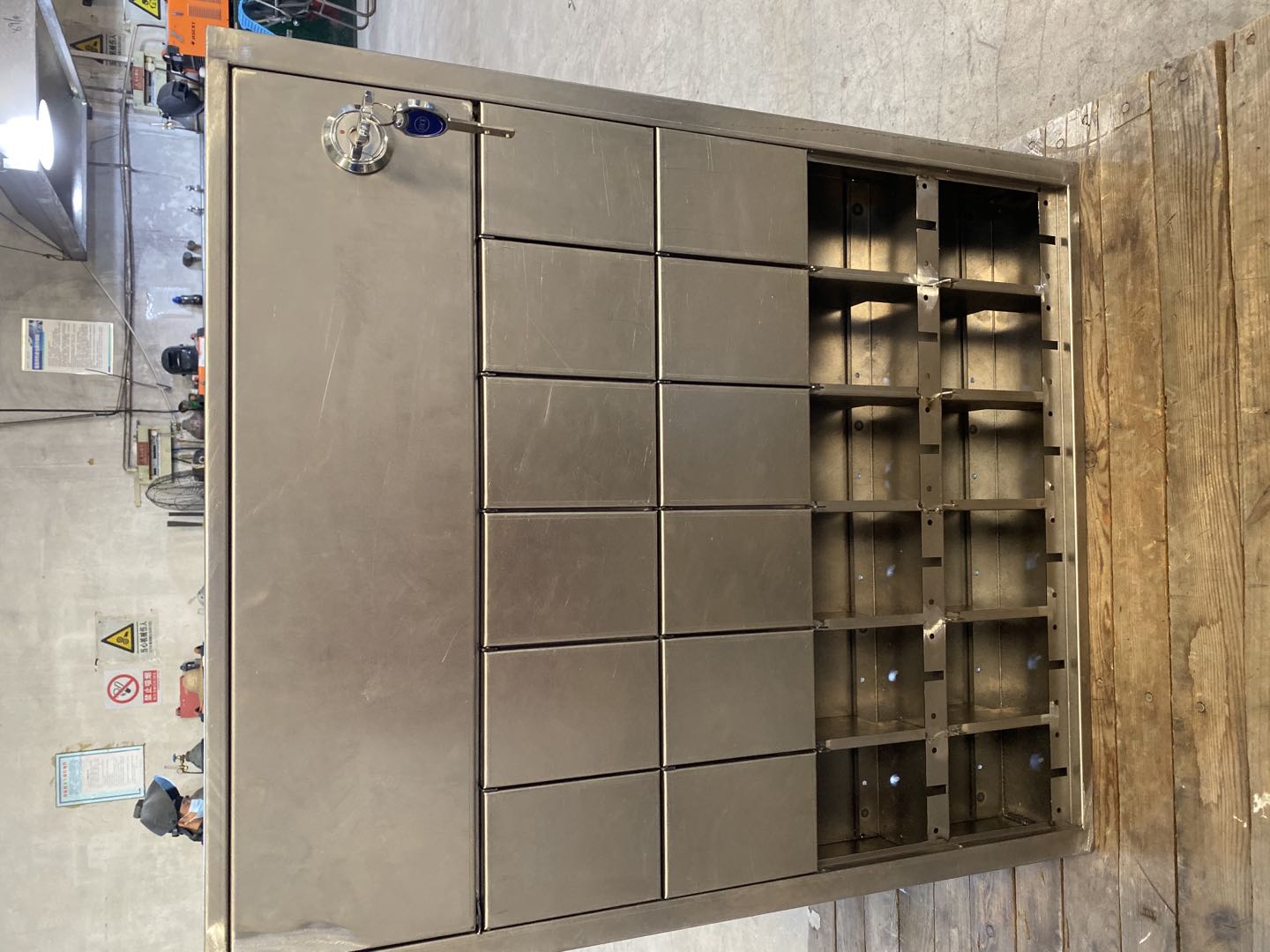 圖片關(guān)鍵詞